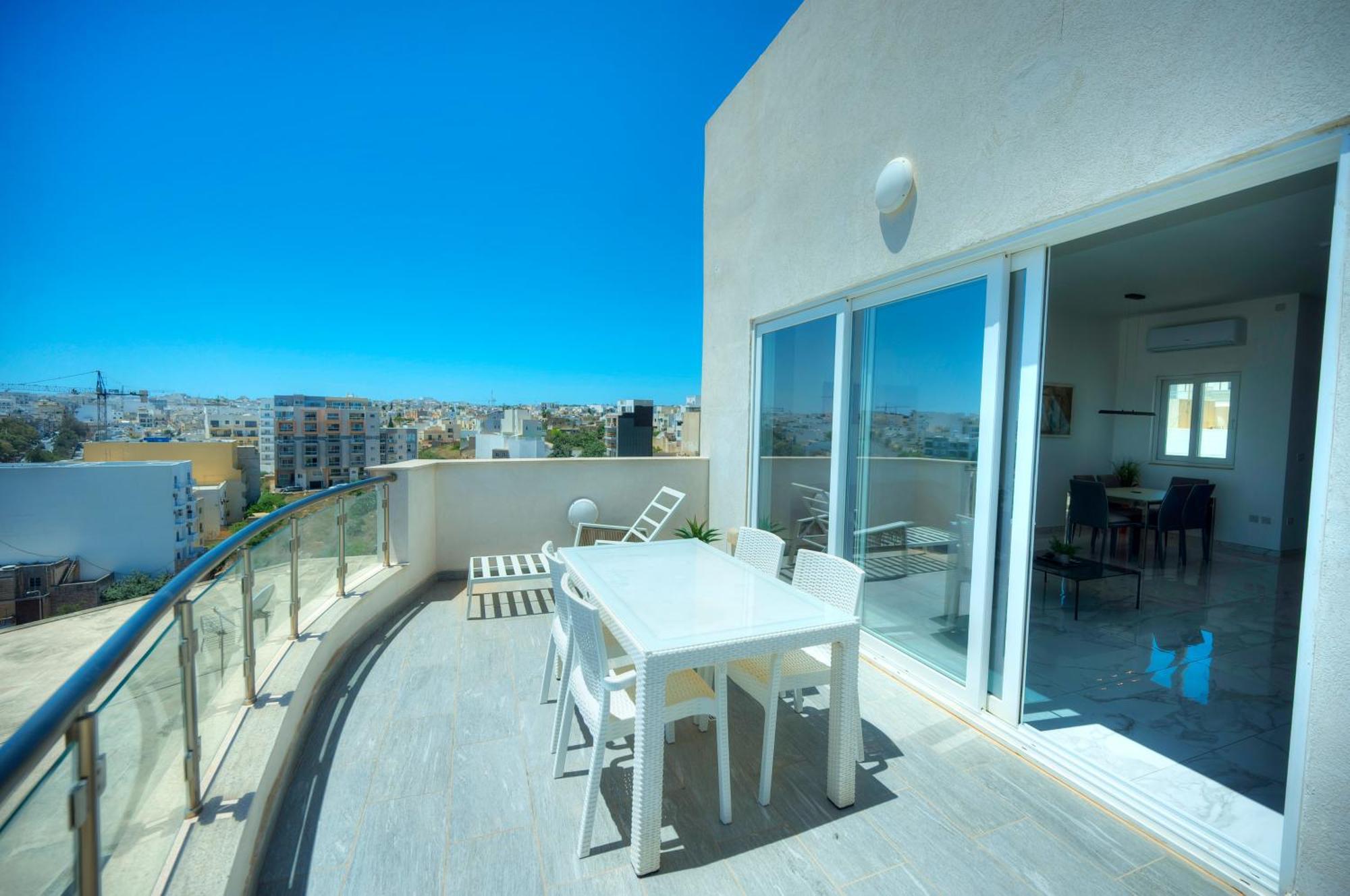 Luxurious Penthouse With 2 Large Terraces Dger1-1 Apartman San Ġiljan Kültér fotó