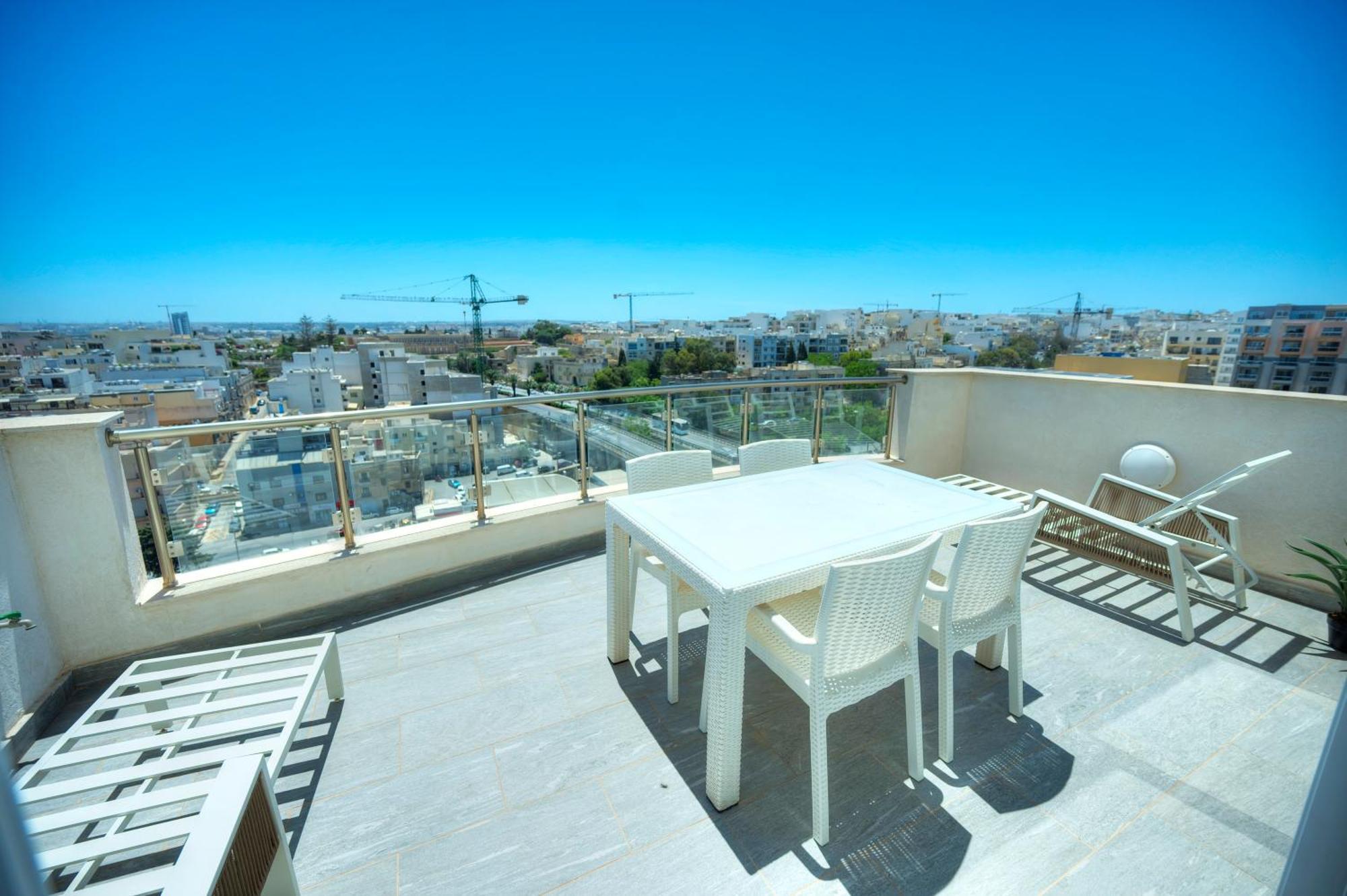 Luxurious Penthouse With 2 Large Terraces Dger1-1 Apartman San Ġiljan Kültér fotó